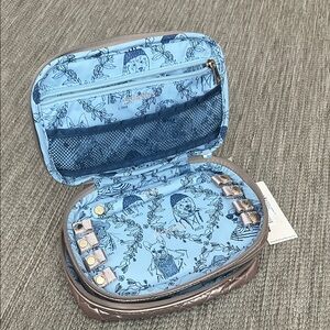 Oliver Thomas Family Jewels Quilted Travel Jewelry case in Rose Gold